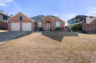 2414 Bowman Ave, Mansfield, TX 76063 - Photo 3