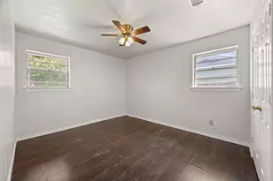 2410 Linda Dr, Ennis, TX 75119 - Photo 17