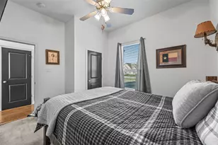 129 Southern Ct, Springtown, TX 76082 - Photo 15