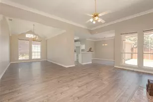 2221 Grinelle Dr, Plano, TX 75025 - Photo 7