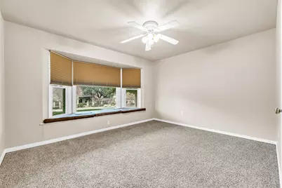 9807 Ravenswood Road, Granbury, TX 76049 - Photo 25