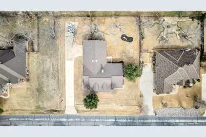 9807 Ravenswood Road, Granbury, TX 76049 - Photo 39