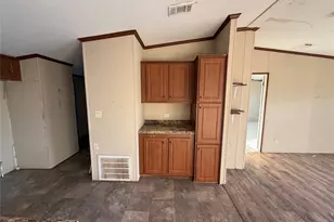 1427 Private Rd 4219, Decatur, TX 76234 - Photo 7