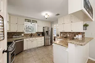 3229 David Dr, Hurst, TX 76054 - Photo 15