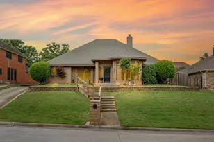3229 David Dr, Hurst, TX 76054 - Photo 3
