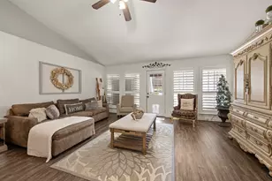 3229 David Dr, Hurst, TX 76054 - Photo 9