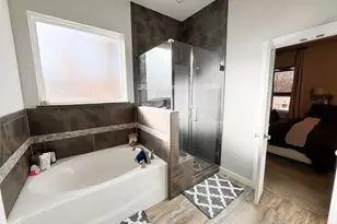 703 Ridgeway Rd, Joshua, TX 76058 - Photo 19