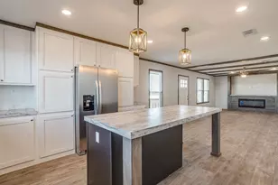 41 Kenzi Dr, Mineral Wells, TX 76067 - Photo 13