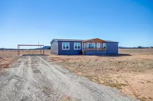 41 Kenzi Dr, Mineral Wells, TX 76067 - Photo 3