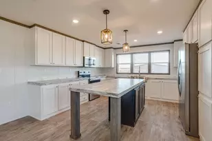 41 Kenzi Dr, Mineral Wells, TX 76067 - Photo 13