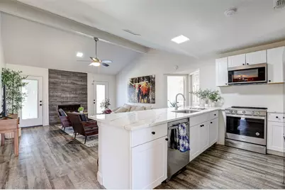 312 Almond Lane, Euless, TX 76039 - Photo 3