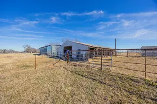 800 E Joplin Rd, Bridgeport, TX 76426 - Photo 25