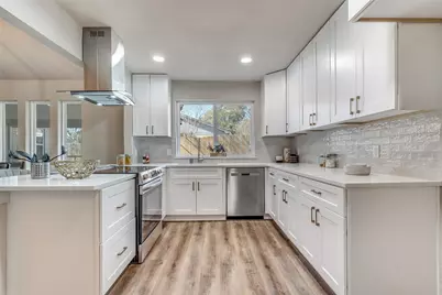 229 Lansford Drive, Benbrook, TX 76126 - Photo 11