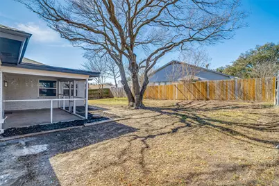 229 Lansford Drive, Benbrook, TX 76126 - Photo 23