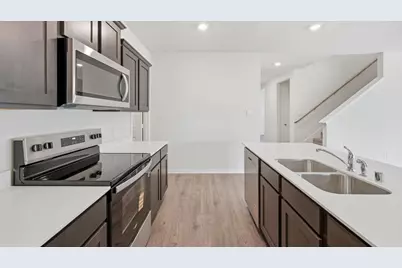 3929 Oakcrest Lane, Princeton, TX 75407 - Photo 9