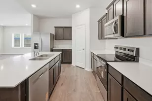 3929 Oakcrest Ln, Princeton, TX 75407 - Photo 13