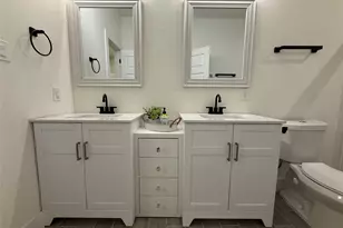 201 E 10th St, Kaufman, TX 75142 - Photo 17