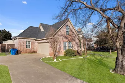 305 Parkwood Drive, Lakewood Village, TX 75068 - Photo 3