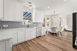 305 Parkwood Dr, Little Elm, TX 75068 - Photo 13