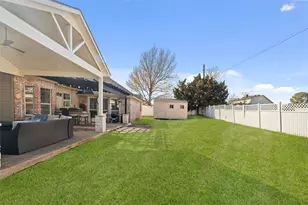 305 Parkwood Dr, Little Elm, TX 75068 - Photo 29