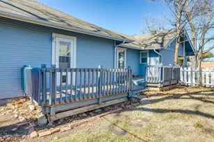 911 W Chambers St, Cleburne, TX 76033 - Photo 35