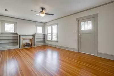 911 W Chambers Street, Cleburne, TX 76033 - Photo 7