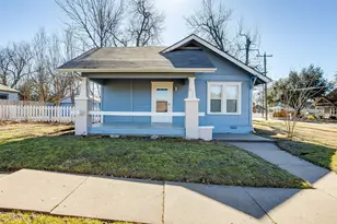 911 W Chambers St, Cleburne, TX 76033 - Photo 3