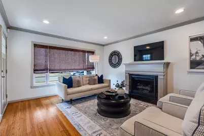 9702 Lakemont Drive, Dallas, TX 75220 - Photo 3