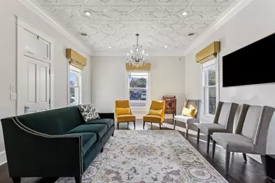 907 S Robinson Street, Cleburne, TX 76031 - Photo 9