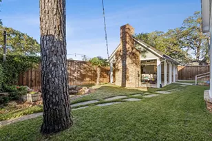 907 S Robinson St, Cleburne, TX 76031 - Photo 33