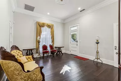 907 S Robinson Street, Cleburne, TX 76031 - Photo 7