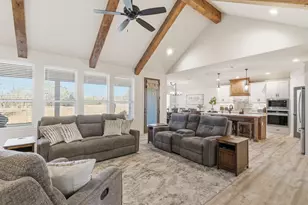 1025 Churchill Ln, Millsap, TX 76066 - Photo 17