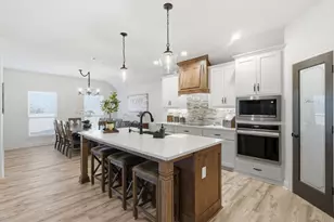 1025 Churchill Ln, Millsap, TX 76066 - Photo 19