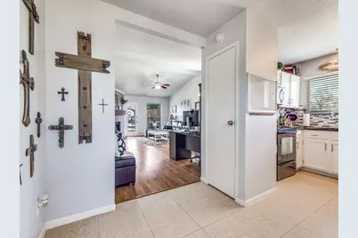 1321 Colony Street, Flower Mound, TX 75028 - Photo 9