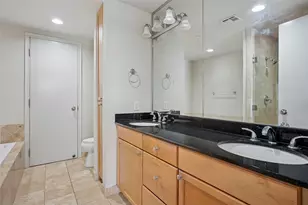 1505 Elm St, Dallas, TX 75201 - Photo 11
