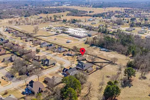 628 Abbey Rd, Lindale, TX 75771 - Photo 3