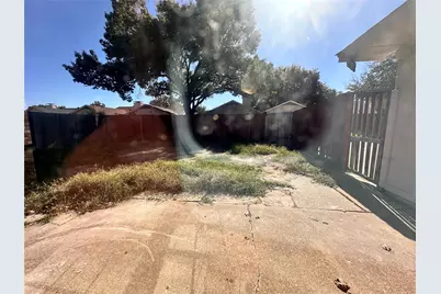 2108 Blossom Lane, Richardson, TX 75081 - Photo 13