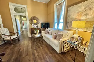 319 S Denton St, Gainesville, TX 76240 - Photo 7