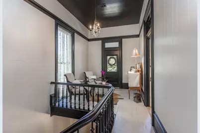 319 S Denton Street, Gainesville, TX 76240 - Photo 17