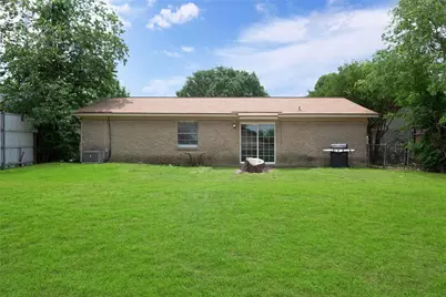 1725 Indian School Road, Garland, TX 75044 - Photo 25