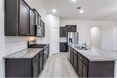2908 Frio Road, Little Elm, TX 75068 - Photo 7