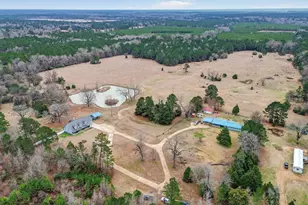 720 Haggerty Rd, Karnack, TX 75661 - Photo 35