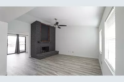 2115 Chatsworth Road, Carrollton, TX 75007 - Photo 5