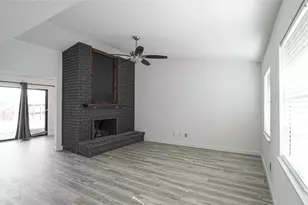 2115 Chatsworth Rd, Carrollton, TX 75007 - Photo 5