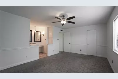 2115 Chatsworth Road, Carrollton, TX 75007 - Photo 15