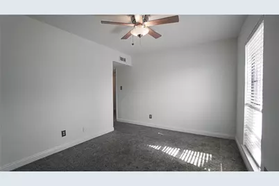 2115 Chatsworth Road, Carrollton, TX 75007 - Photo 19