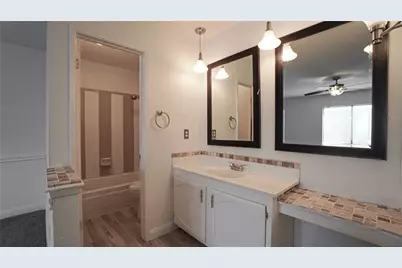 2115 Chatsworth Road, Carrollton, TX 75007 - Photo 17