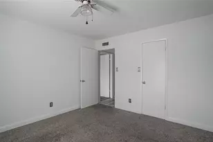 2115 Chatsworth Rd, Carrollton, TX 75007 - Photo 21