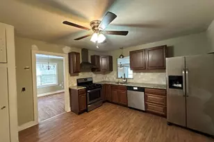 106 Parsons Pkwy, Athens, TX 75751 - Photo 9