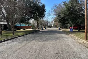 106 Parsons Pkwy, Athens, TX 75751 - Photo 5